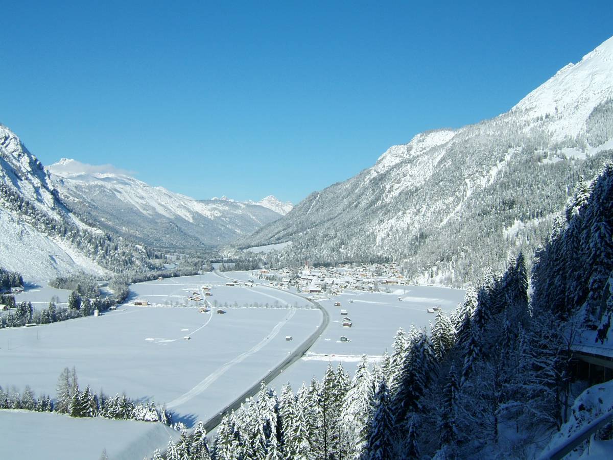 Skitouren im Lechtal in Tirol, Österreich