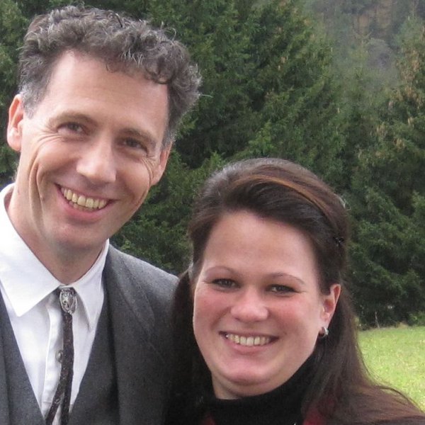 Carina und Peter Santifaller